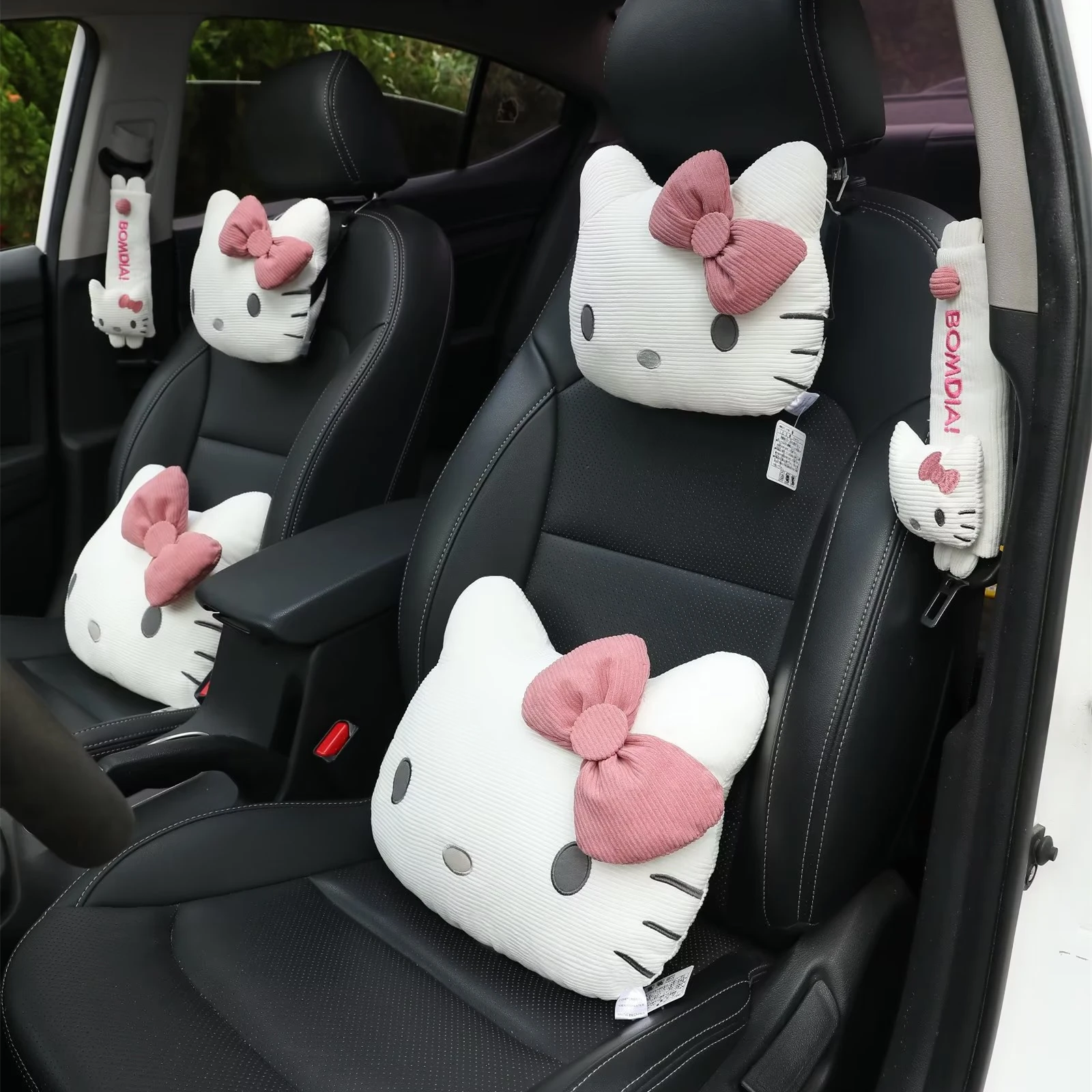 Охранные накладки на ремень безопасности автомобиля Sanrio Cute My Melody с подушками для плеч и защитой, обивкой Kuromi Back Cushion Plush Kawaii Decoration.