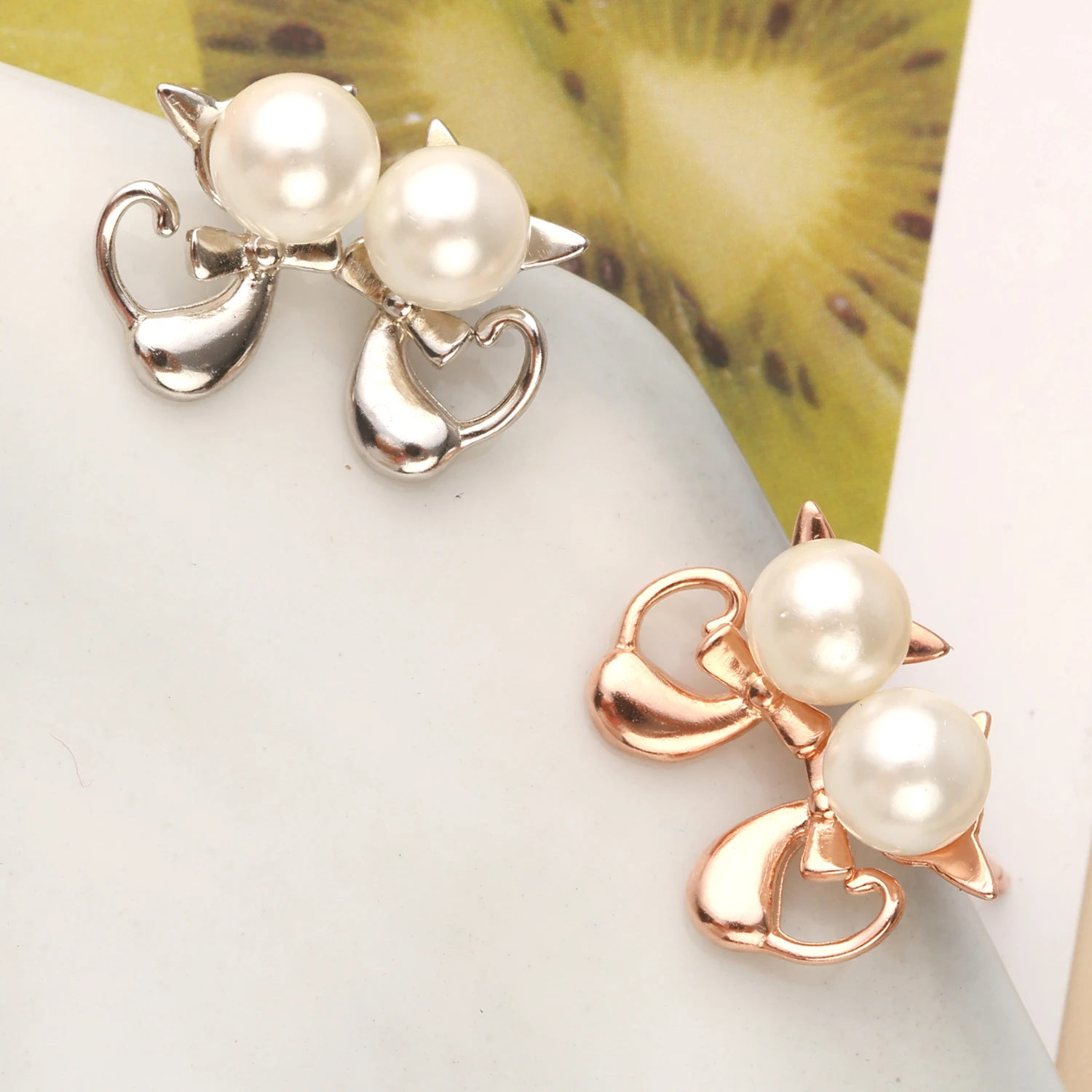 

Женские серьги-гвоздики из серебра 925 пробы, с искусственным жемчугом