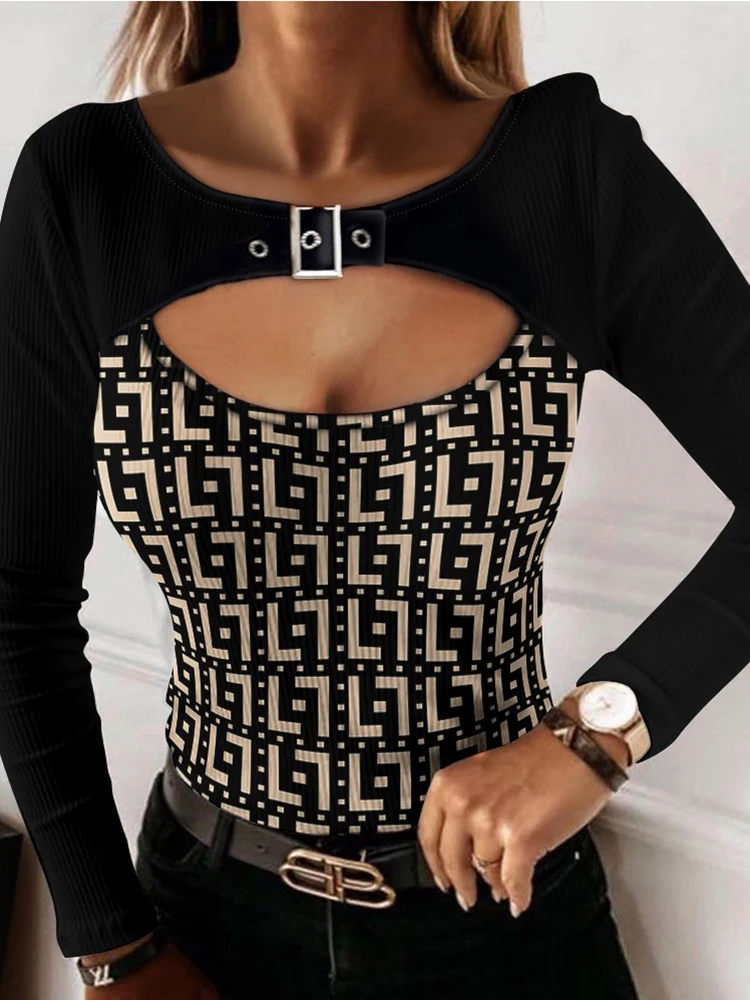 

Fashion Woman TOP 2022 Y2k Clothes Geo Print Buckle Detail Cutout Front Ribbed Top My orders Casual Ropa Mujer T Shirt Femme