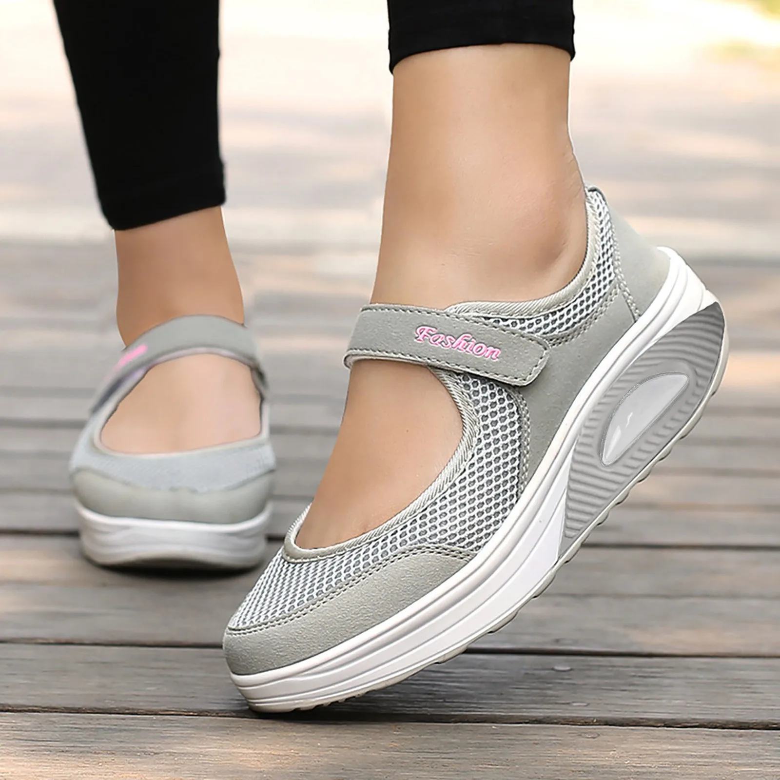 

Spring Red Women Platform Sandals Woman Vulcanize Shoes Casual Sneakers Female Soft Flat for Lady Lightweight Breathable