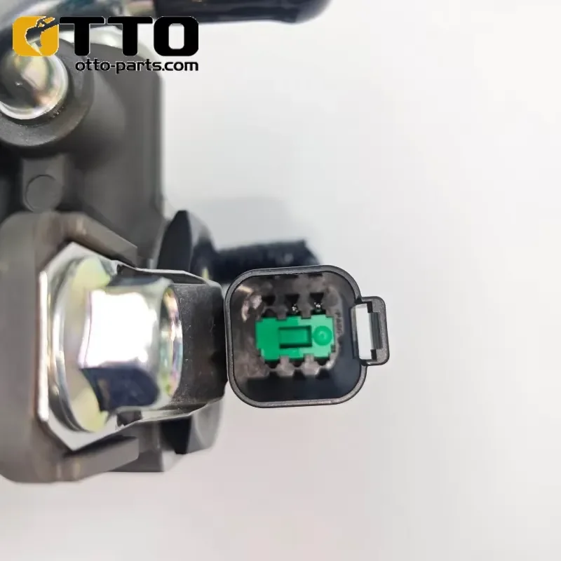 Фото Топливный насос YA00068071 для двигателей 4HK1 экскаваторов OTTO ZAX200-5A, ZAX240-5A №5