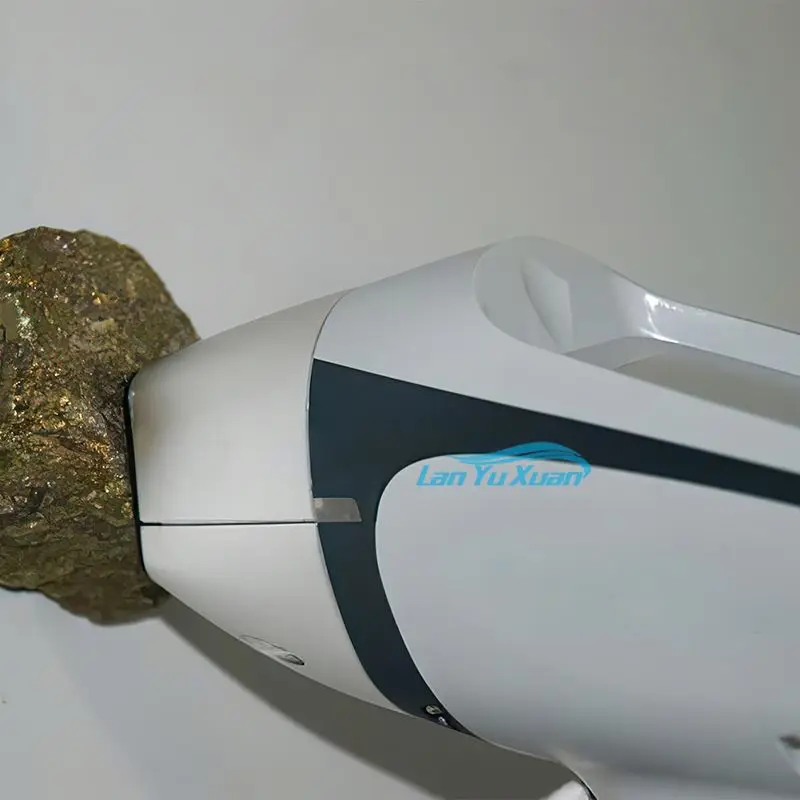 Рисунок 2 - Анализатор минералов Niton Xl5 Xrf