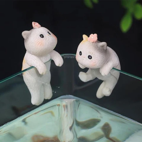 Смоляные фигурки кошек для цветов