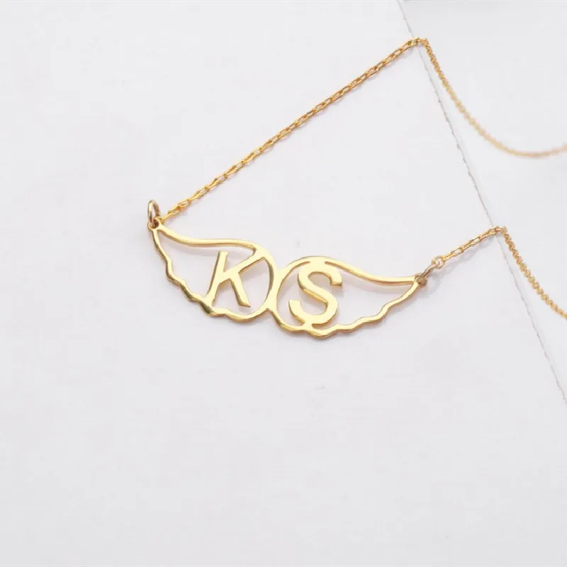 

Custom Name Necklace with Wings Gold plated Names Choker Jewelry Personalized Stainless Steel Pendant Necklaces for Girls Gifts