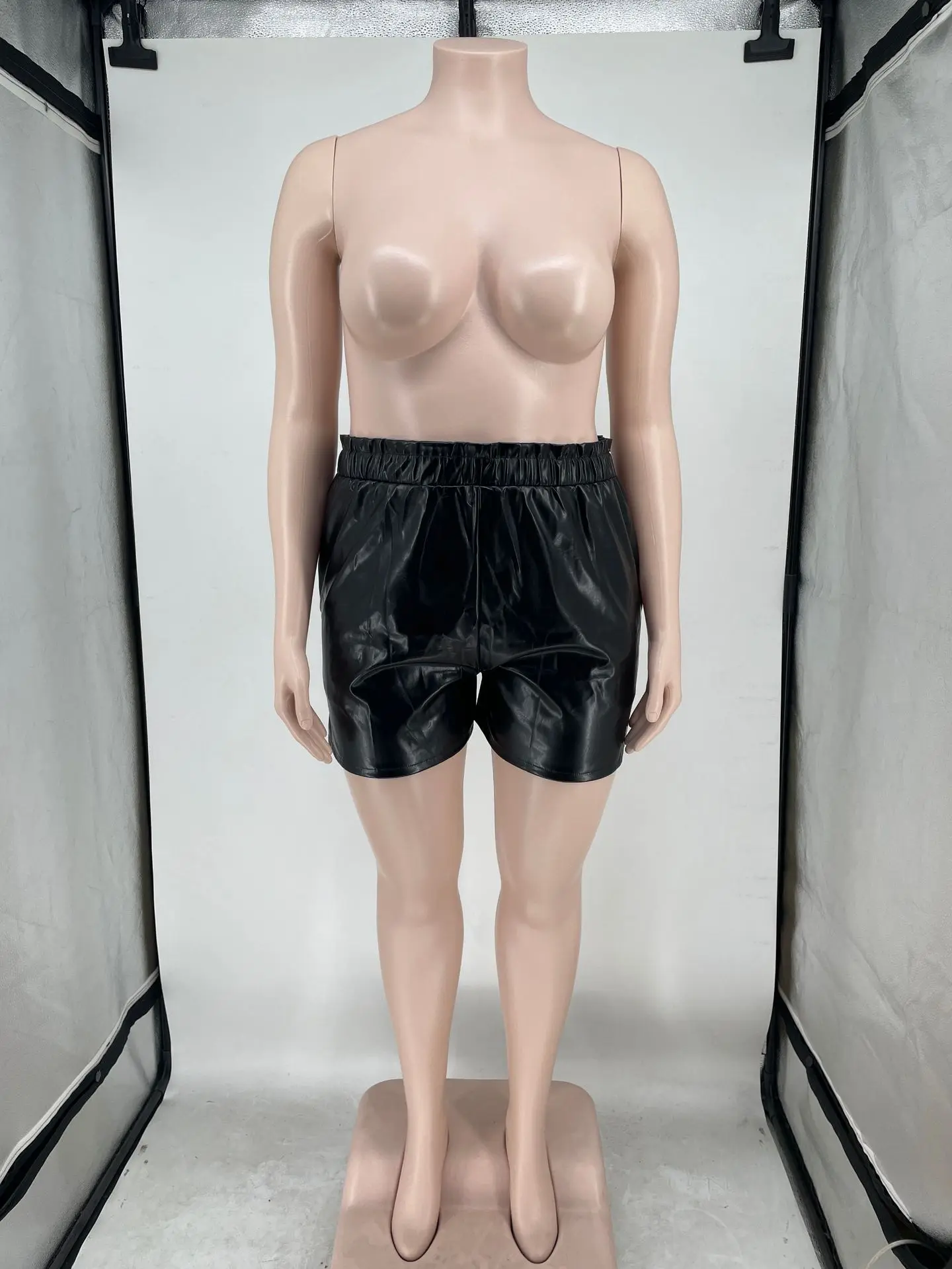 Plus Size Streetwear Pu Leather Biker Shorts Pants Summer Clothing For Women Outfit Fashion High Waist Loose Soild Short Trouser