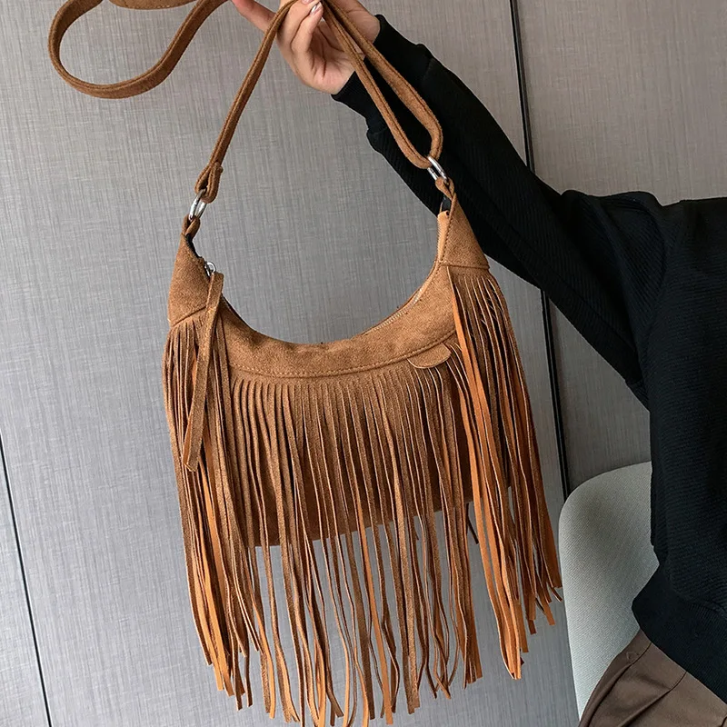 

Вместительная сумка с кисточками в стиле ретро для осени и зимы, популярная женская сумка через плечо, простая сумка через плечо