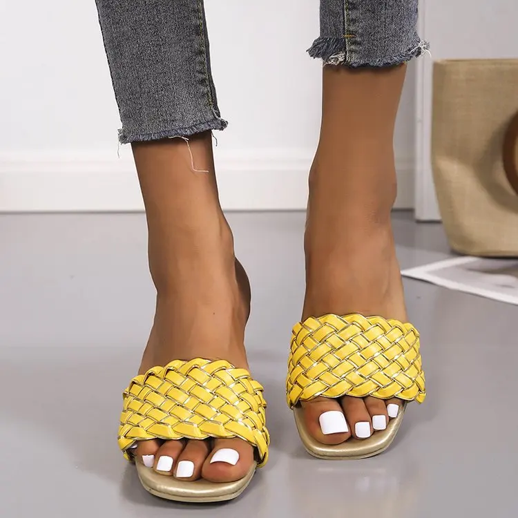 

Women's New Slippers 2022 Summer Fashion High Heels Weave Transparent Heel Women's Plus Size Sandals and Slippers 36-43