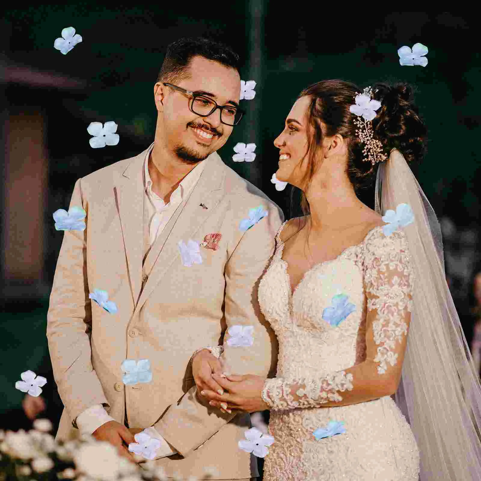 

100Pcs Decorations Artificial Flowers Decor Cloth Flower Petals Wedding Simulation Flower Petals for Wedding Landscape