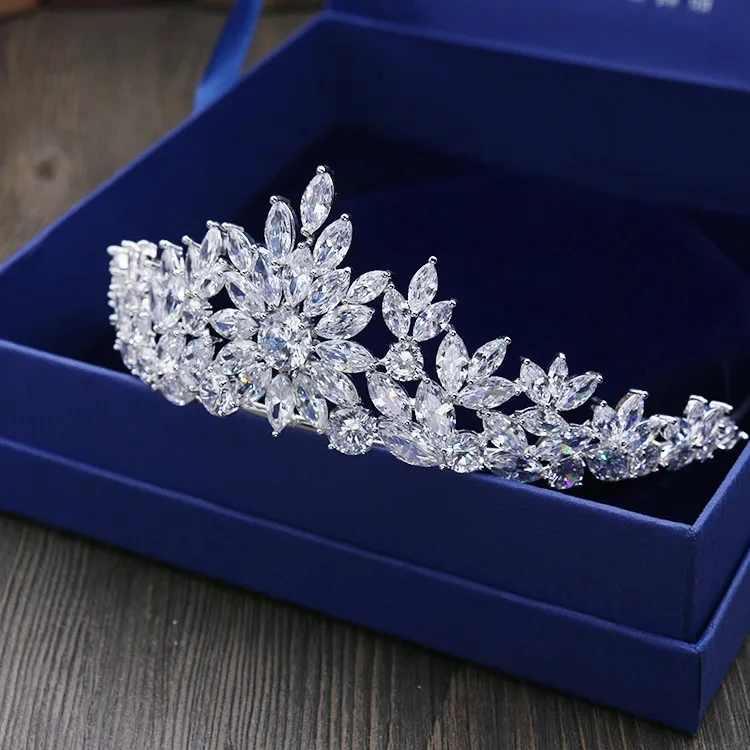 SLBRIDAL Винтаж Серебряный Цвет Кубический Циркон Свадебная Тиара CZ Королева