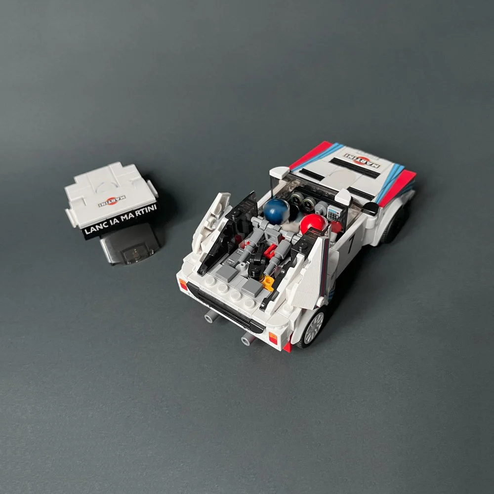 Фото Гараж 419 шт. MOC Champio Lancia Delta S4 строительные блоки сборка модели игрушечный кирпич детские подарки на день рождения с наклейками №5