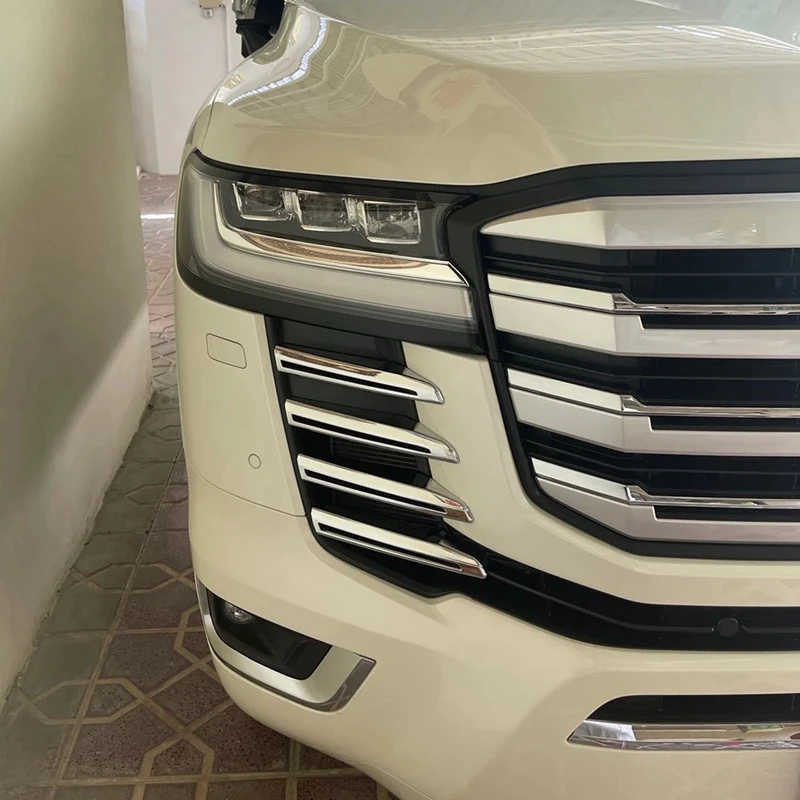 

8Pcs Car Chrome Front Grille Bumper Guard Styling Trim Covers For Toyota Land Cruiser LC300 300 2021 2022