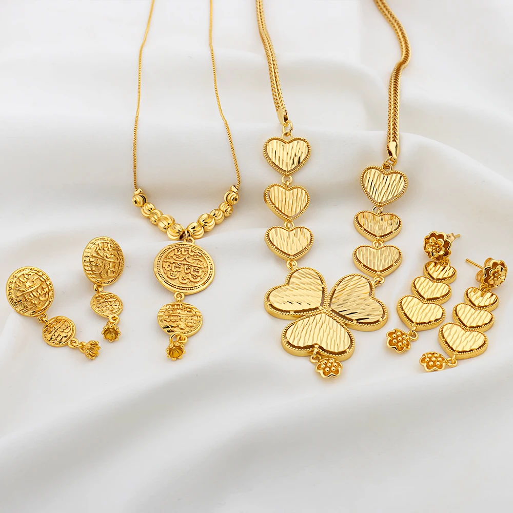 

Fashion Jewelry Set for Women Gold Color Copper Heart Pendant Necklace Earrings Chain Jewelry for Mother's Day Gift Daily Wear