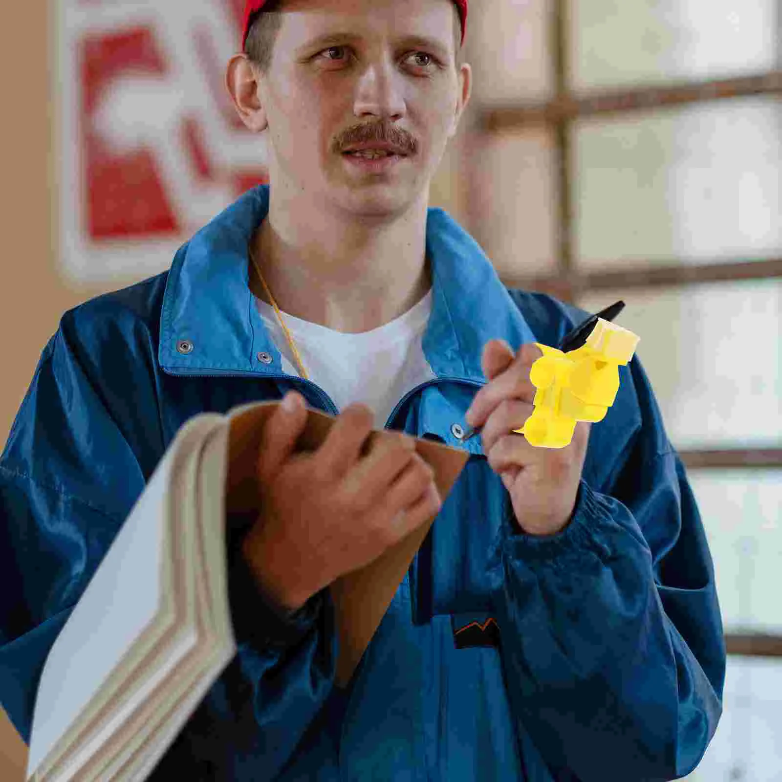 

4 шт., маленький спортивный свисток для кемпинга