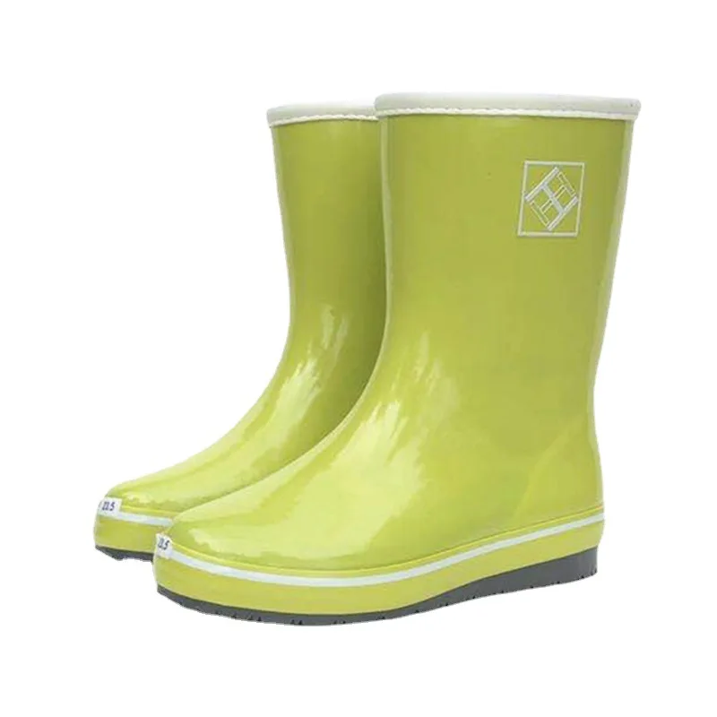 Lightweight Rain Boots Women Rubber Rain Women's Mid-Calf Fashion Soft Cotton Lining