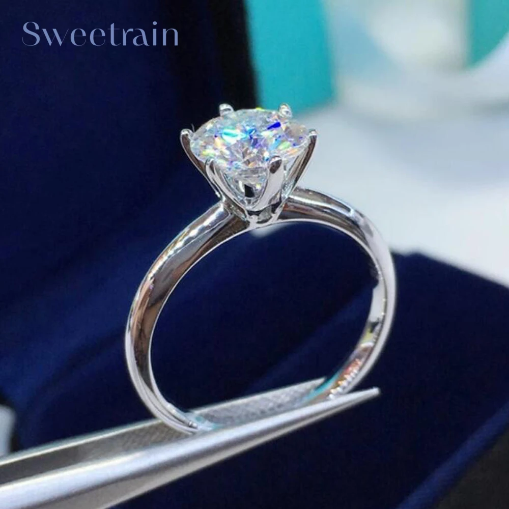 

Классическое кольцо с бриллиантами 3 карата, 6 Зубцов, V-образный стиль, серебро 925 пробы, 18K, цвет белое золото, искусственная бриллиант, обручальное кольцо, ювелирные изделия для свадьбы