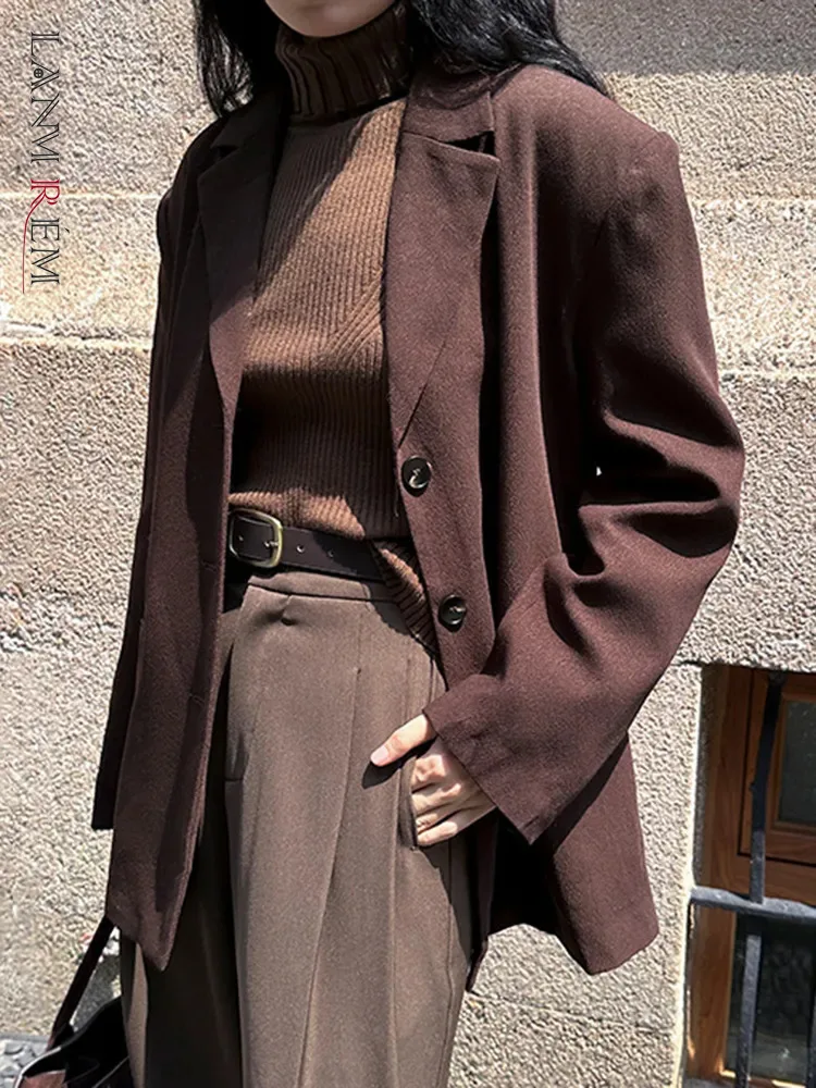 

[LANMREM] Vintage Office Lady Blazers For Women Solid Single Breasted Long Sleeve Fashion Jackets 2023 Autumn New Tops 26D6520