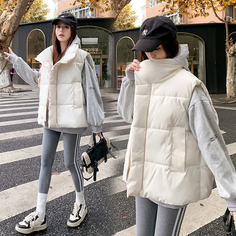 Women's Vest Sleeveless Jacket Demi-season Parka Winter 2023 Zipper Casual Fluffy Plush Oversize Quilted Coat Female