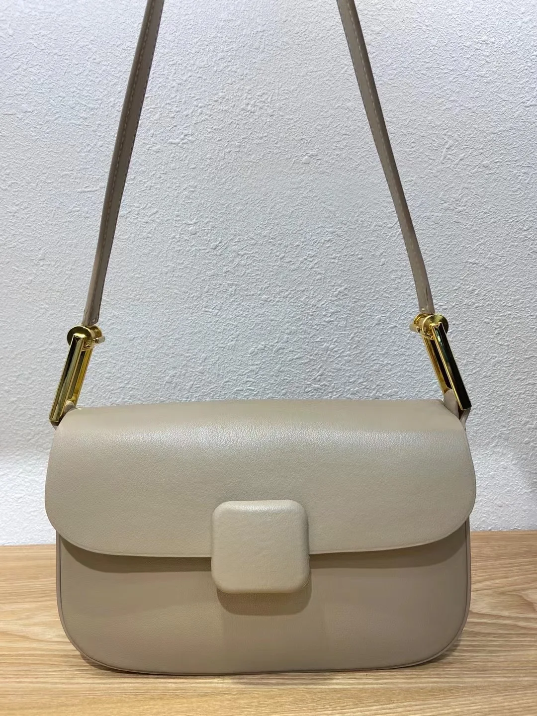 

2022 New Design Women's Bag Leather Bag Handbag Cross-body Bag Single Shoulder Bag High Quality