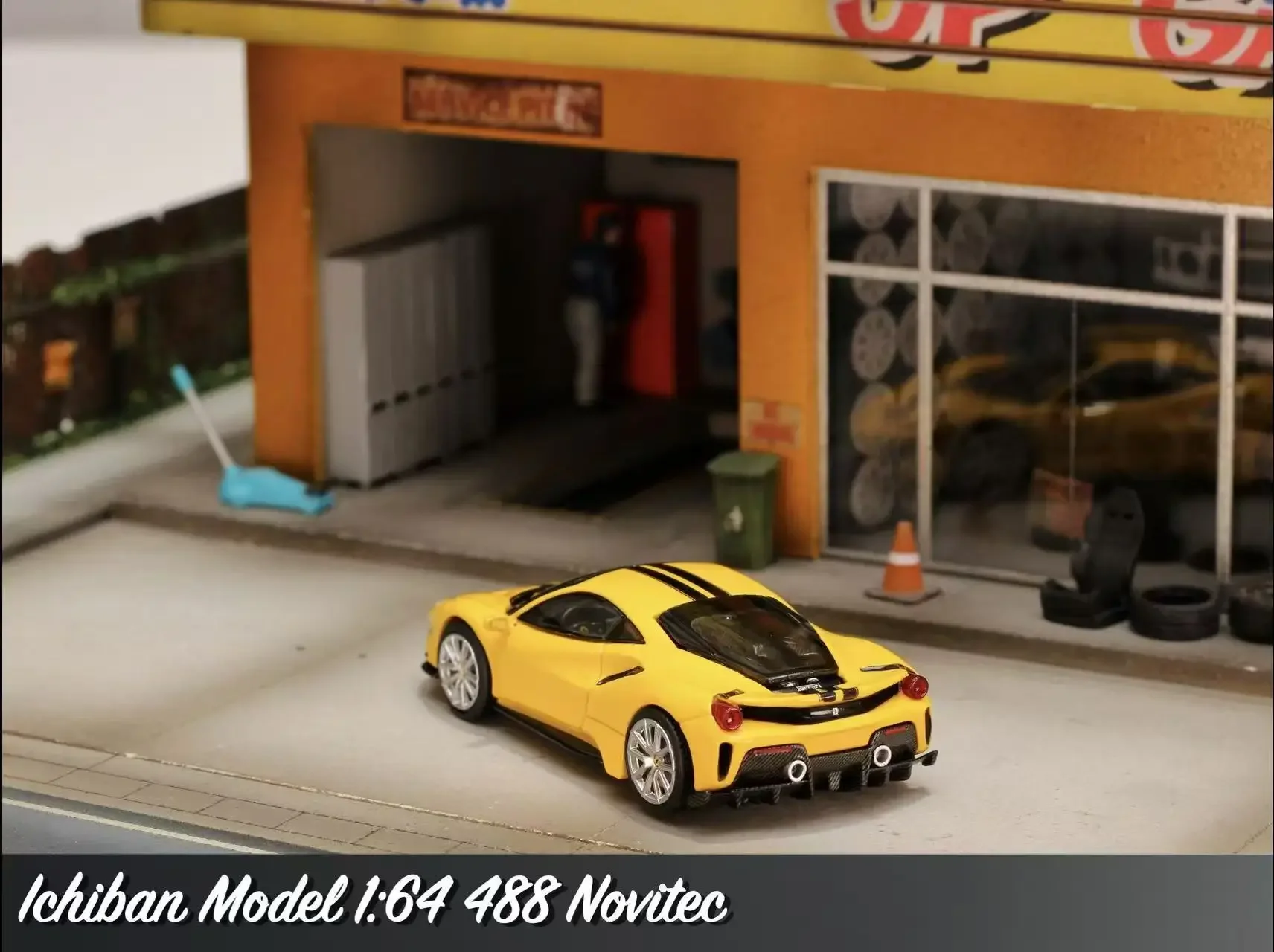 **Soon прибытие** Ииiban Модель IM 1:64 488 Novitec Желтый Фиолетовый Красный Литая под