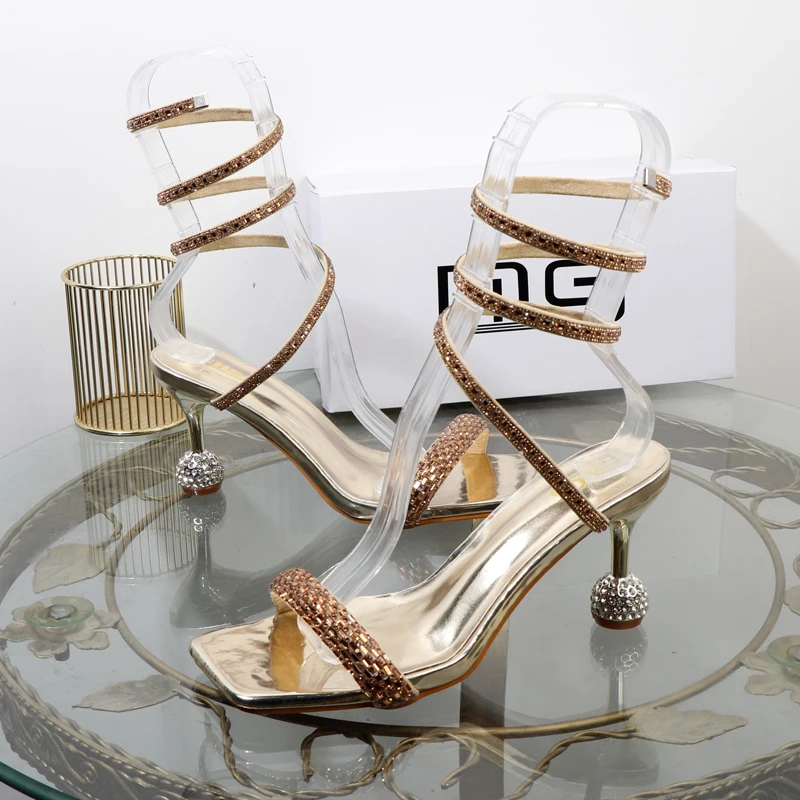 Роскошные модные сандалии Новинка лета 2024 яркие римские с открытым носком и