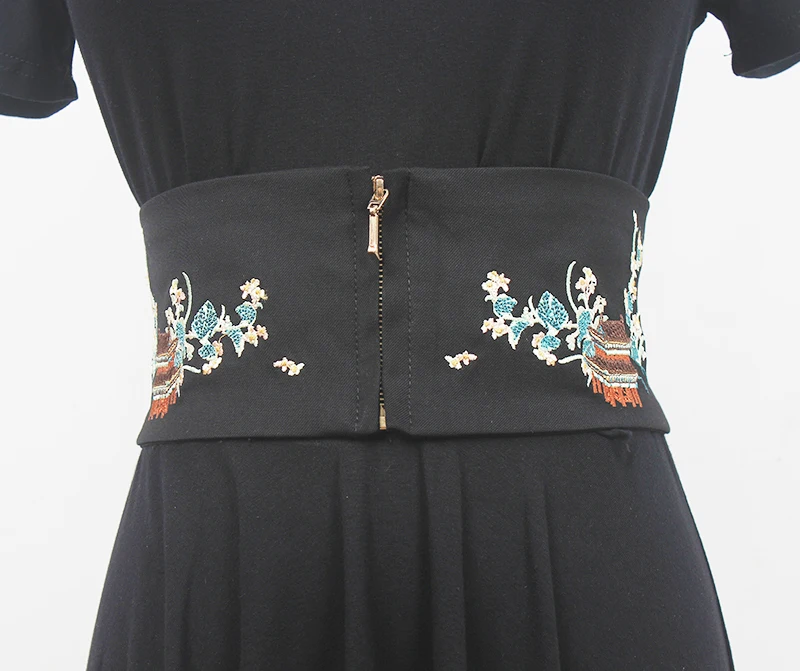 

Vintage Chinese Embroidery Wide Corset Zipper Elastic Waistband Fashion Ladies Tradtional Embroidered Fabric Waist Belt Cinture