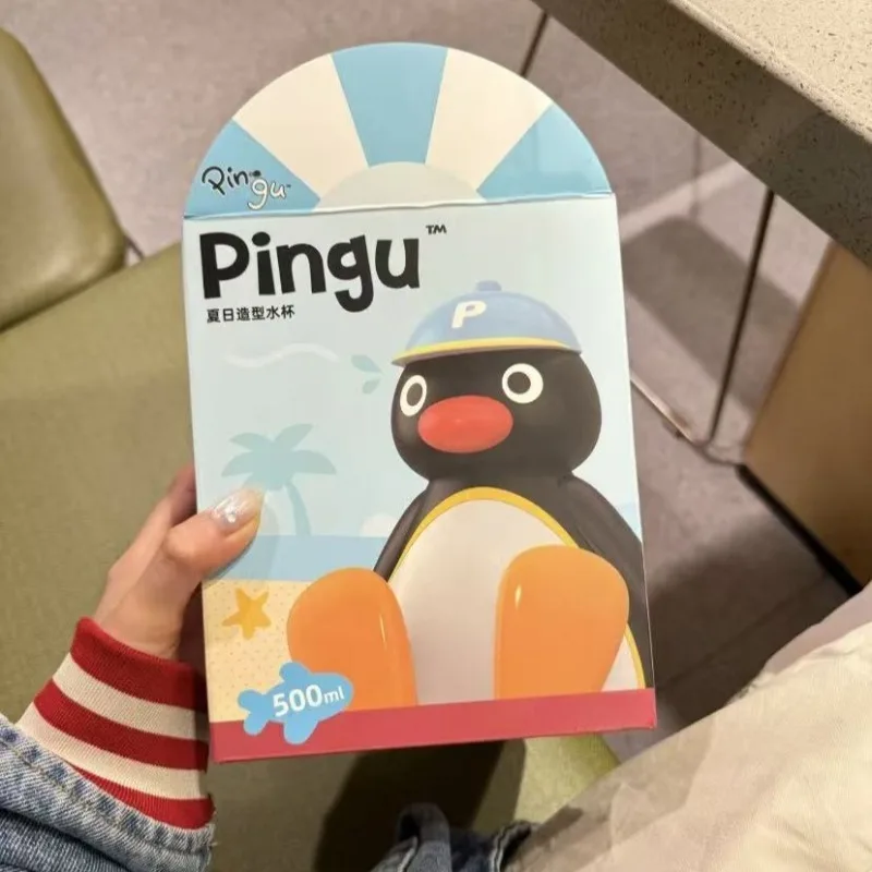 Фото Горячая новинка: Аниме-бутылка для воды Pingu Penguin, летняя, мультяшная, милая, прозрачная, большой емкости, портативная, для путешествий, подарки №4