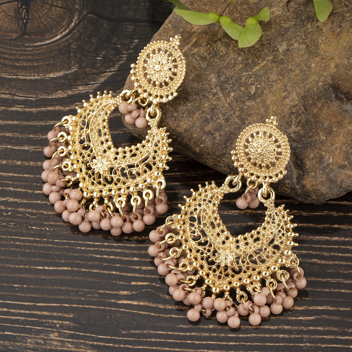 

Boho Vintage Gold Color Heart Shape Dangle Earrings for Women Small Bell Ethnic Indian Flower Pearl Tassel Wedding Jewelry