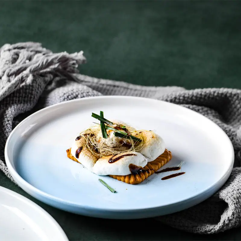 

Скандинавская керамическая Западная тарелка, тарелка для стейка, тарелка для пиццы, тарелка для фруктов, салатов, тарелка для торта, тарелка...