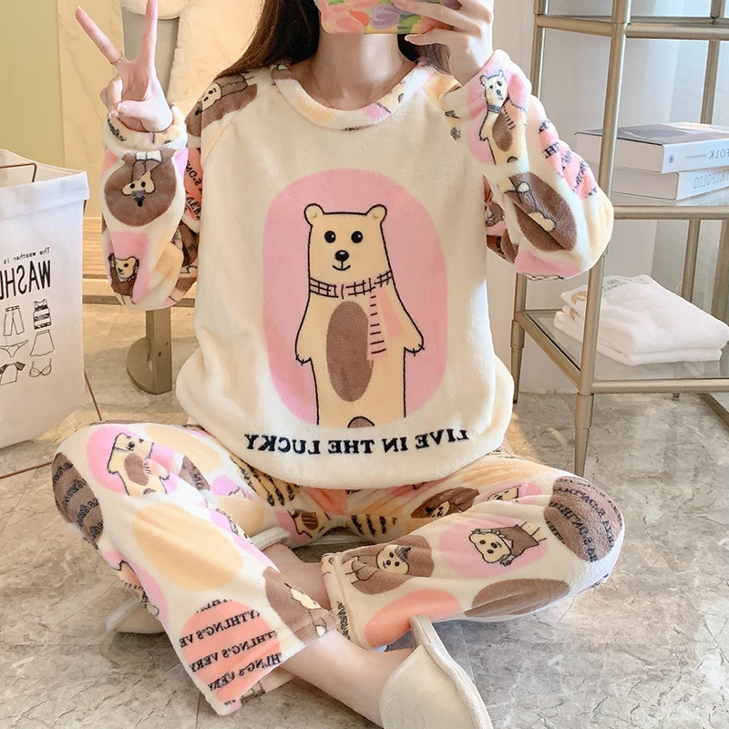 

Autumn Winter Warm Flannel Women Pijamas Set Thick Coral Velvet Long Sleeve Cartoon Sleepwear Flannel Pajamas Set Girl Home Wear