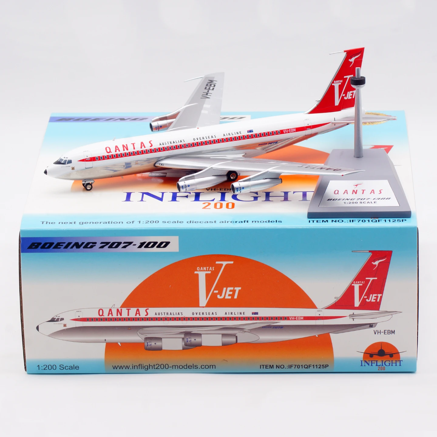Фото Коллекционная модель самолета INFLIGHT 1:200 Qantas Airways Boeing B707-100 из сплава, литая под давлением, VH-EBM, подарок №3