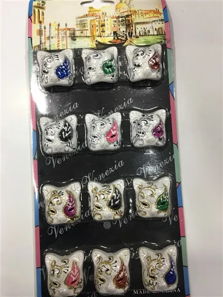 

Festive & Party Supplies