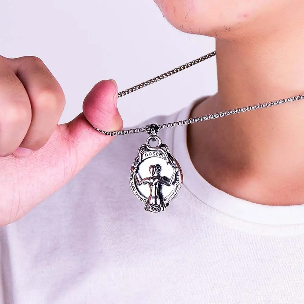 

Men Stainless Steel Pendant Necklaces Magic Mirror Snake Wrapped Skull Clasp Chains Punk Gothic Rock Style Alloy Jewelry