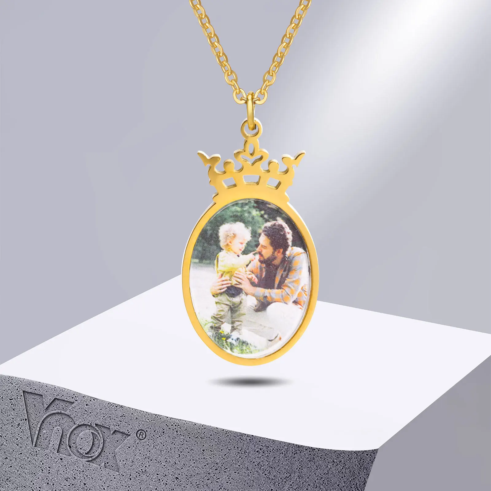 

Vnox Customize Photo Necklaces for Women Men, Stainless Steel Oval Pendant wth Crown, Love Gift for Mom Dad Gift