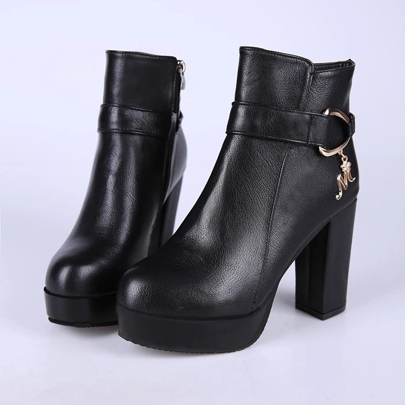 

2022 New Bottes De Femmes Women Casual Street High Heel Boots Lady Cute Comfortable Pu Leather Boots Botas Femininas Wild