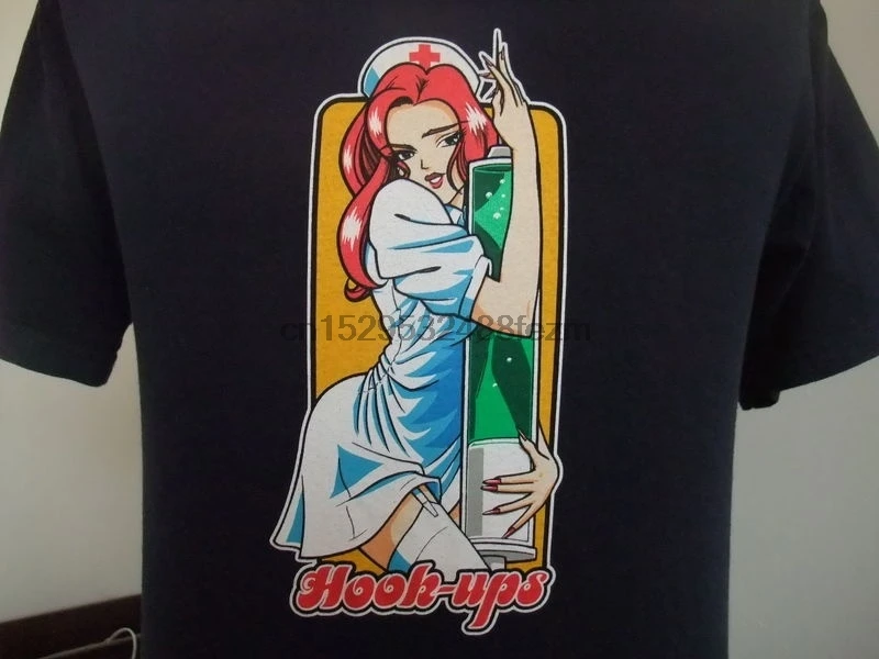 Винтажный крючок-Ups медсестра Мика графическая Хлопковая мужская футболка -