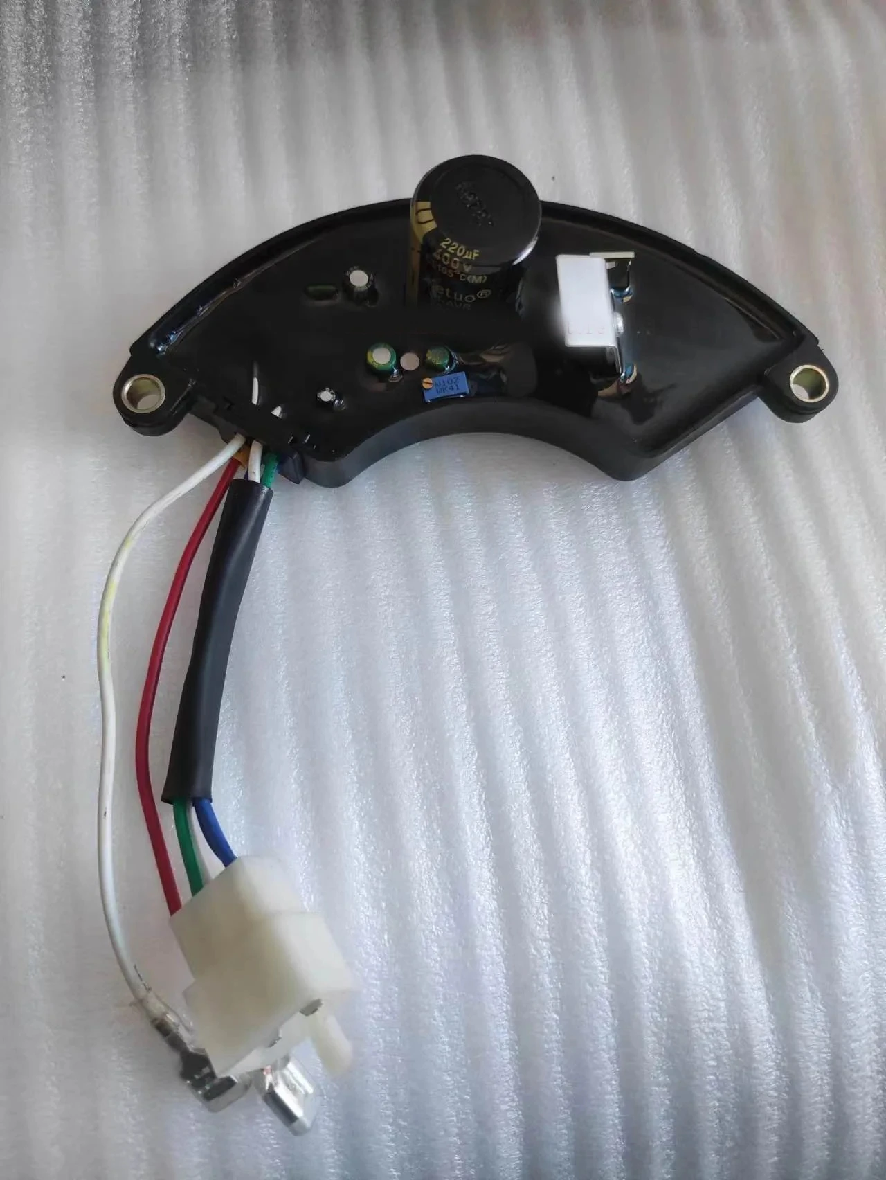 TT816A-300 8 кВт LIHUA AVR регулятор напряжения 6 проводов однофазный