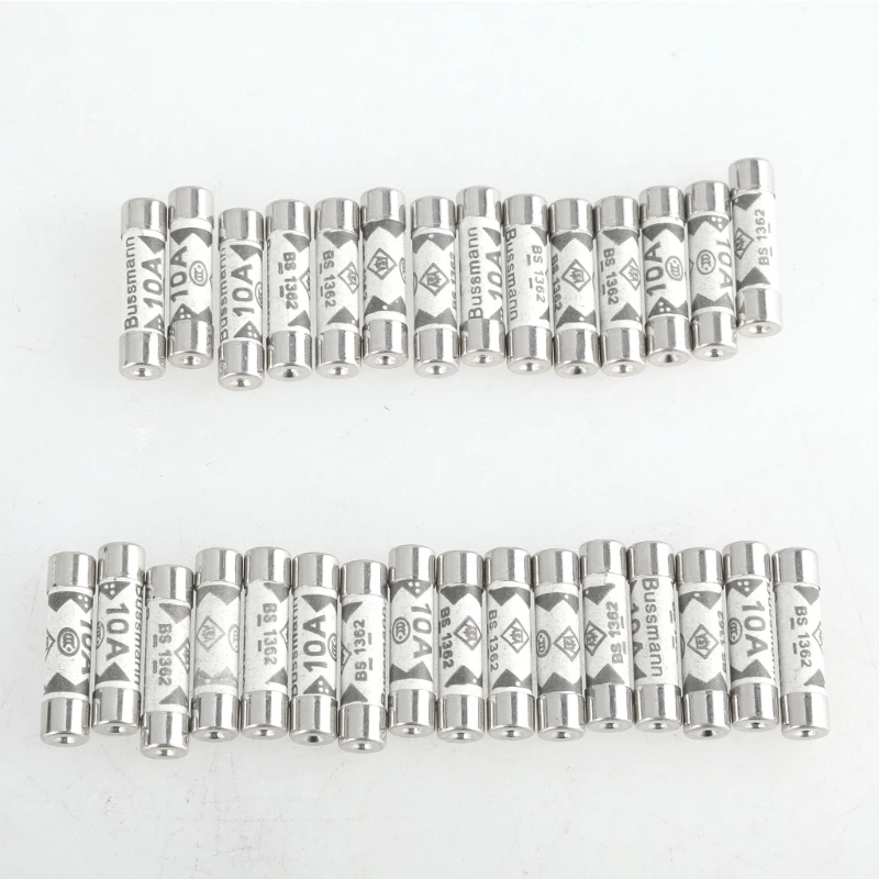 30 шт. 10 А керамические предохранители плавкие на розетках трубчатые для вилок