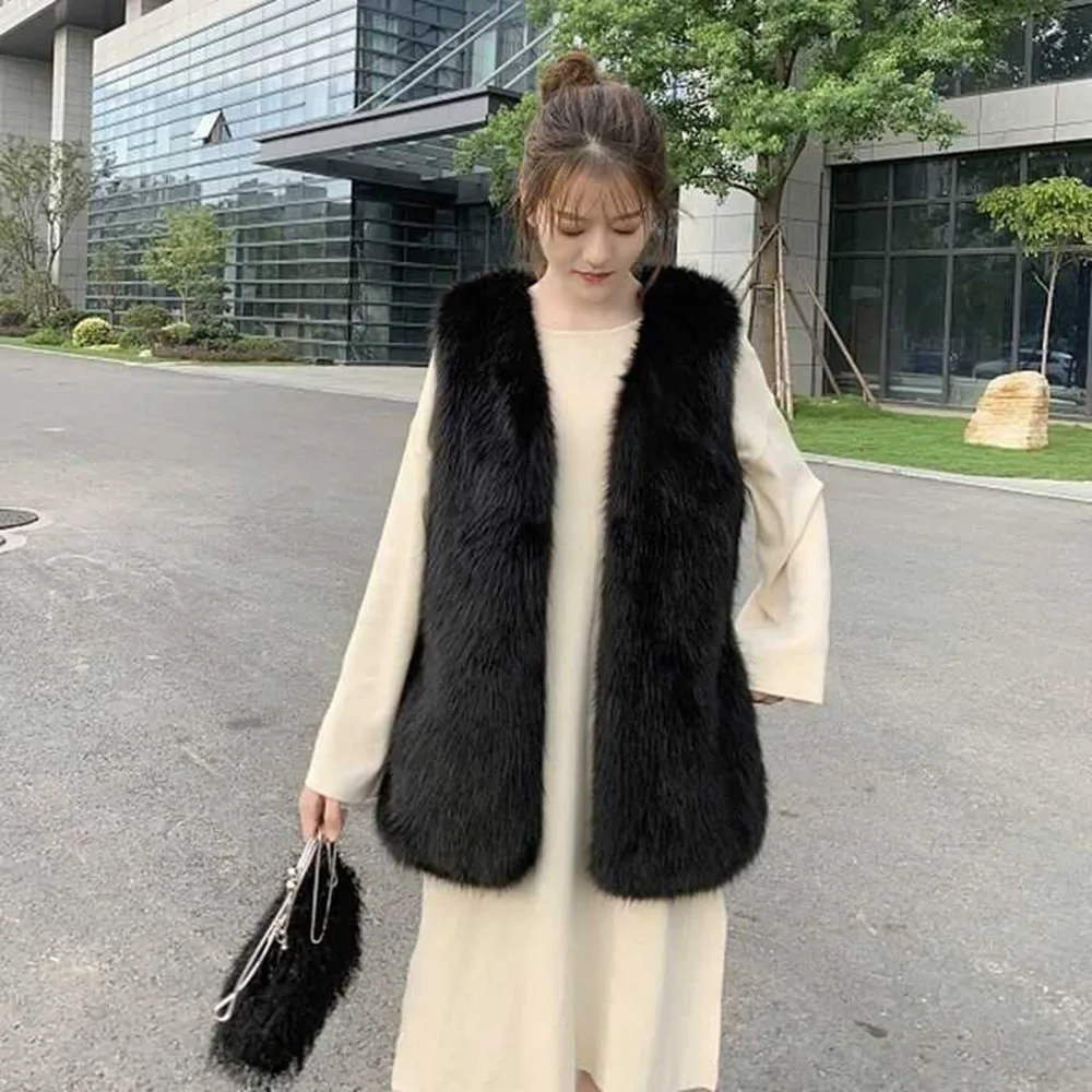 Fake Fox Fur Vest 2022 Luxury Very Warm Autumn and Winter Fashion Women's Clothing Fluffy Teddy Slim Street Elegant Wholesale