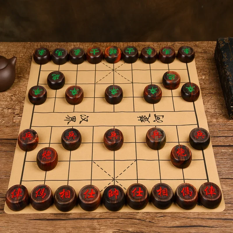 Фото Xiangqi китайские шахматы набор настольных игр из натурального дерева, игровые фигуры, портативная дорожная стратегическая игрушка для детей и взрослых, семейный подарок №2