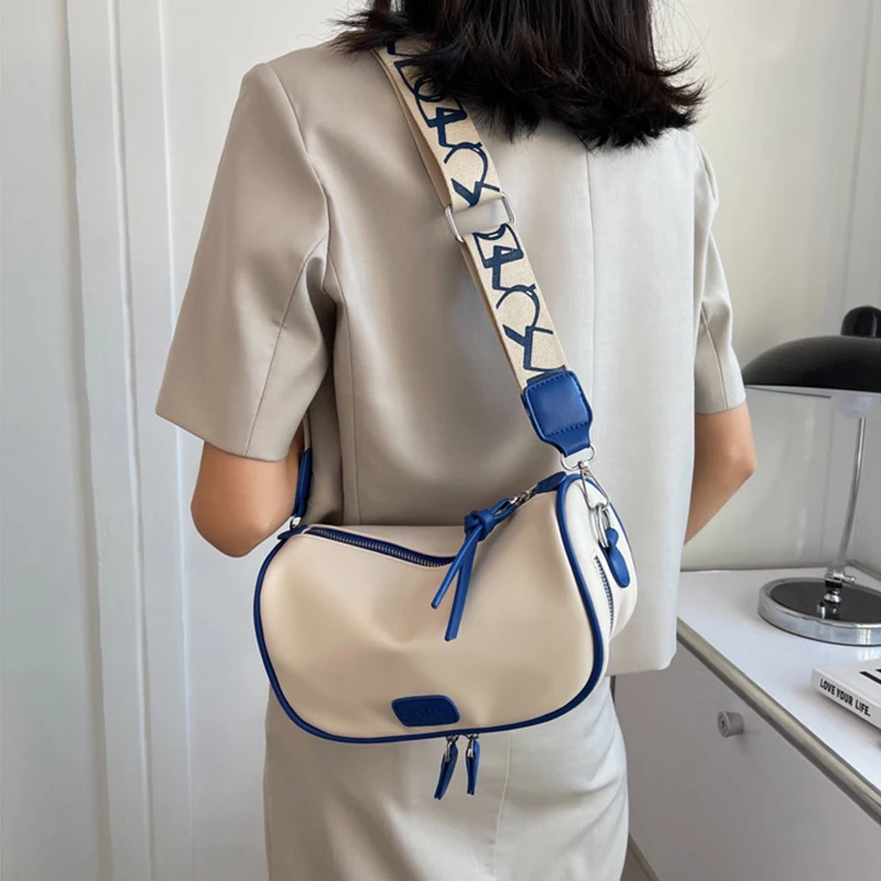 Women's Popular Pillow Bag Wide Shoulder Strap Messenger Bags Simple Leather Portable Satchel Fashion Versatile Travel Storage