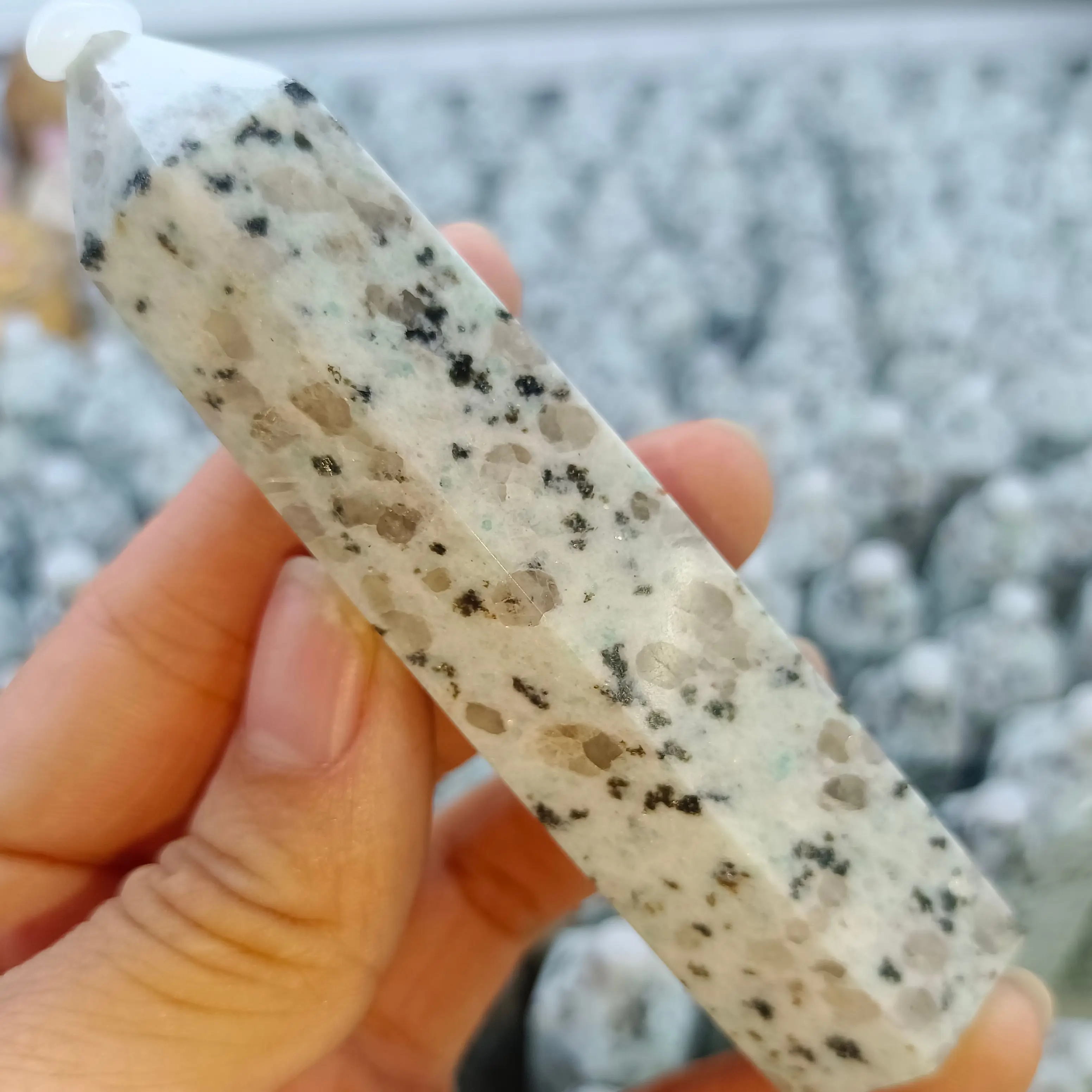 

NATURAL TIANSHAN BLUE STONE COLUMN CRYSTAL ENERGY HOME DECORATION GIFT REIKI HEALING