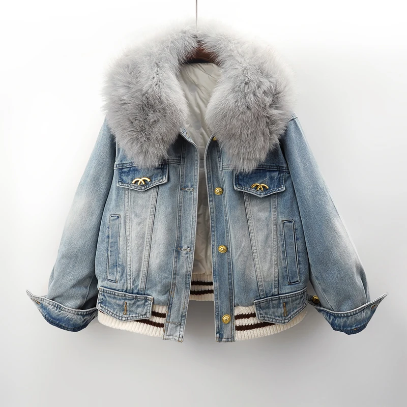 Джинсовая куртка из натурального меха лисы с хлопковой подкладкой женская