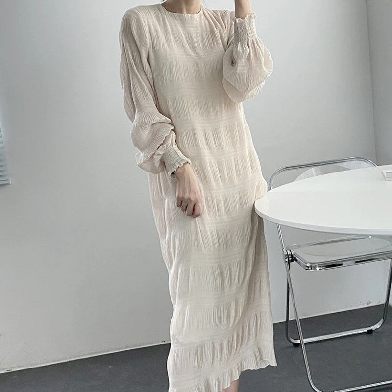 Женское шифоновое платье с круглым вырезом длинным рукавом |