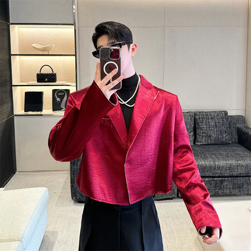 Осенний глянцевый короткий костюм мужской для ночного клуба дискотеки красный
