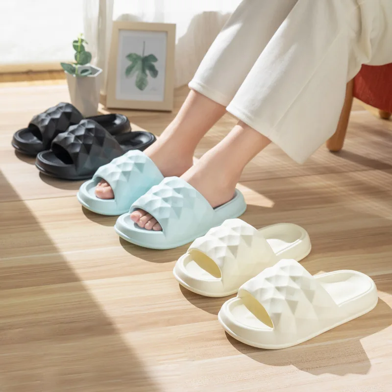 Women Home Slippers Spring Summer Soft Comfortable Non-slip Flip Flops Bathroom Slipper Couples Family Flat Shoes Family Sandals