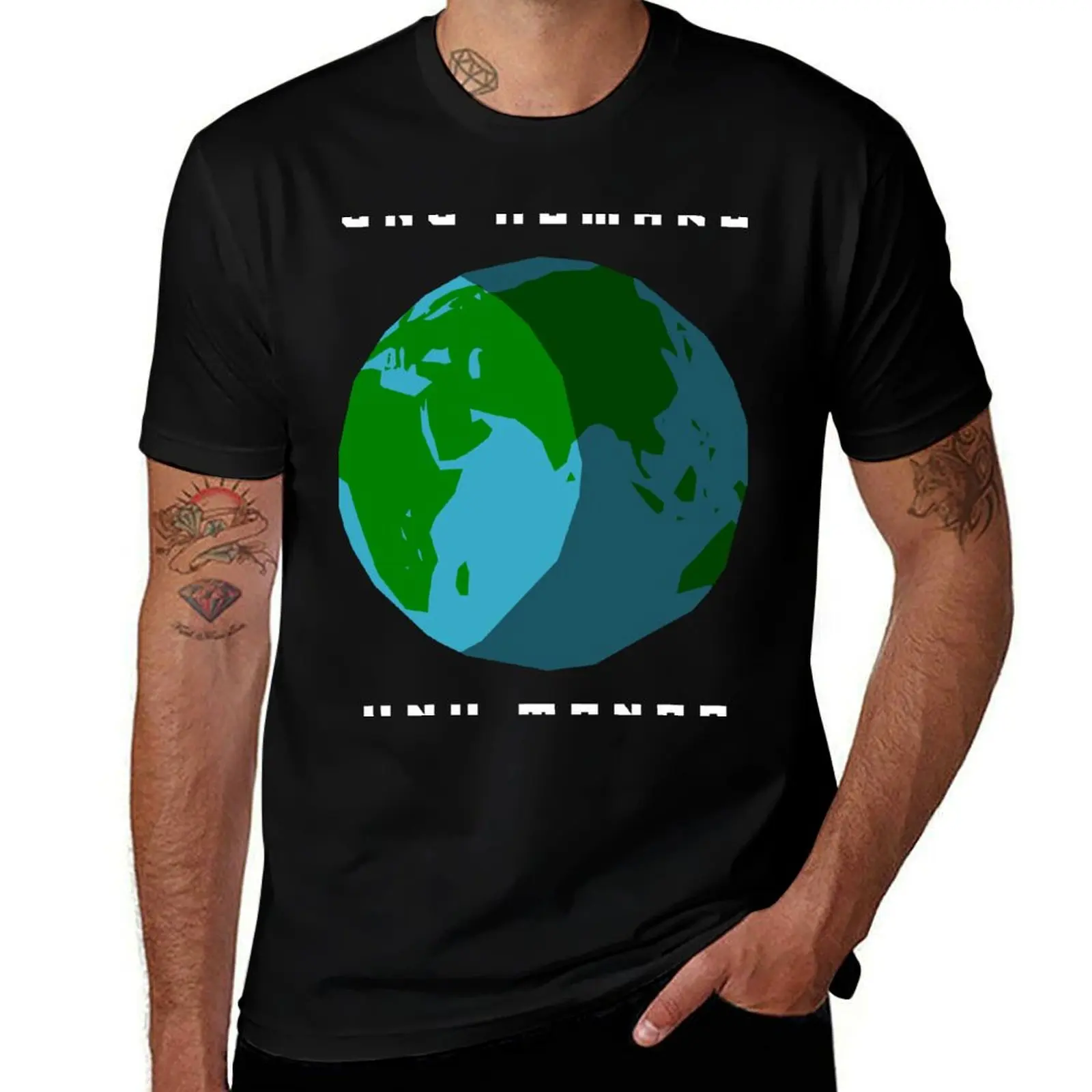 Футболка Unu Homaro Mondo - One Humanity World in Bruno T-Shirt Персонализированная футболка Louboutins