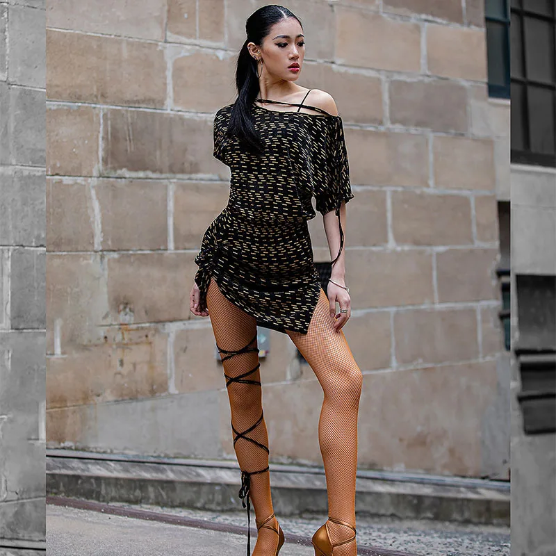 

Long Sleeve Bare Back Loose Design Female Latin Dance Tops For Women Dancing Dresses Ballroom Belly Dance Cloth