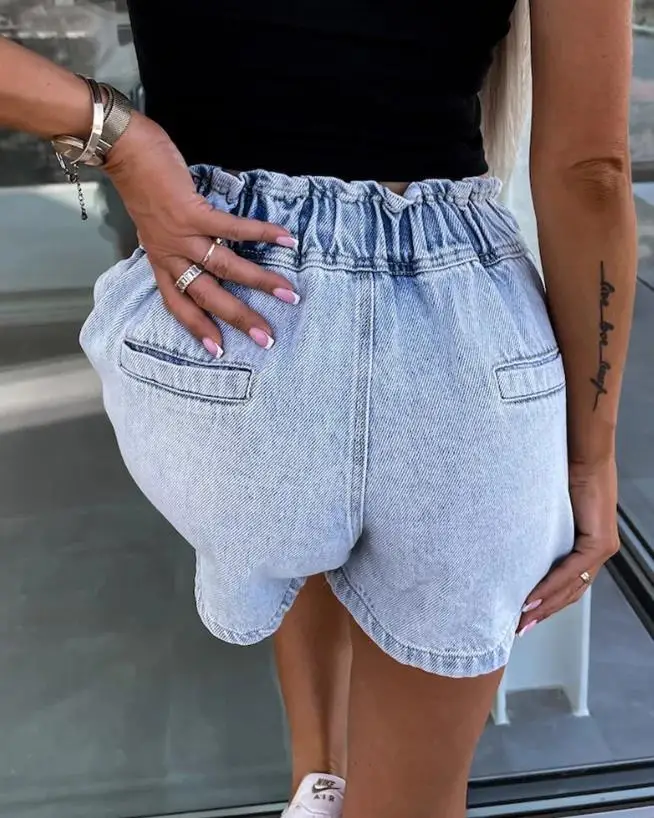 Women's Denim Shorts 2023 New Summer Jeans Fashion Rhinestone Pocket Design High Waist Denim Shorts Streetwear Female Clothing