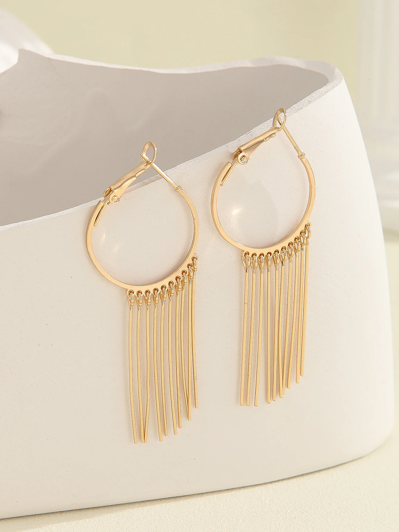 Минималистичные серьги с кисточками и линией для женщин девушек Позолоченные