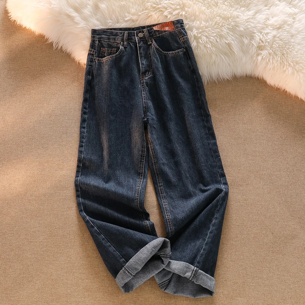 Рисунок 5 - Женские прямые широкие брюки Y2k